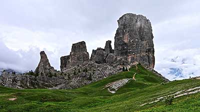 Hiking Alps : Cinque Torri